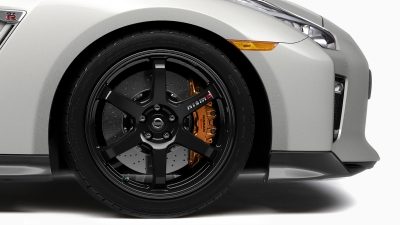 Nissan GT-R forged aluminium alloy wheels